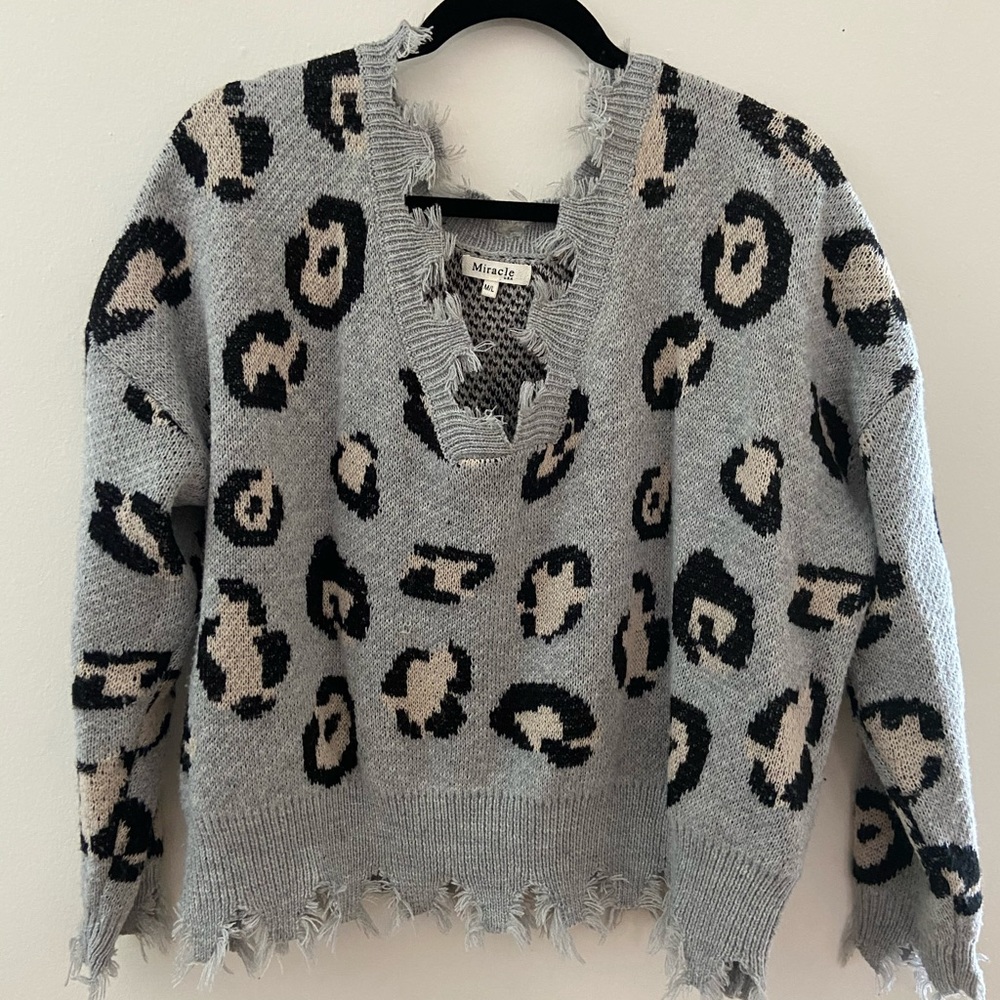 Leopard V-neck sweater